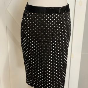 Black white diamond pattern pencil skirt